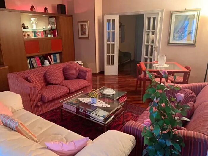 Appartamento con 5 locali in vendita in Via Firenze, Frosinone