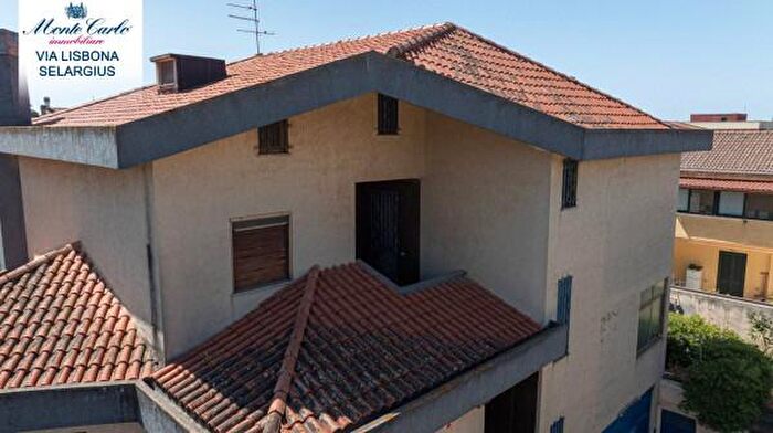 Casa in vendita in Via Lisbona, Selargius