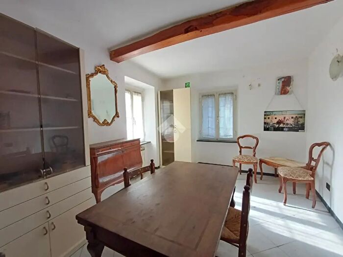 Appartamento quadrilocale in vendita in Via Franzante, Busalla