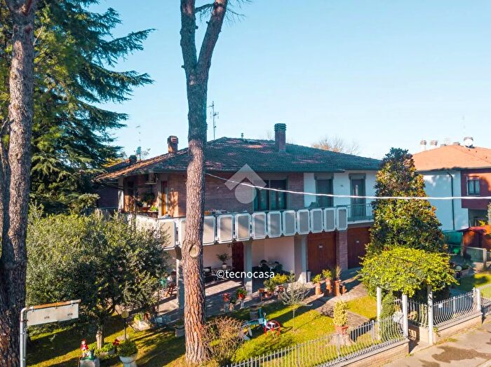 Case in Vendita e in Affitto - 3