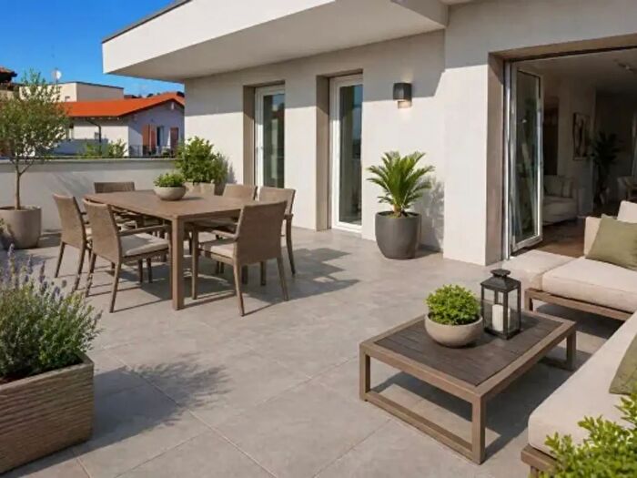 Appartamento con 5 locali in vendita in Via Santa Giulia, Bonate Sotto