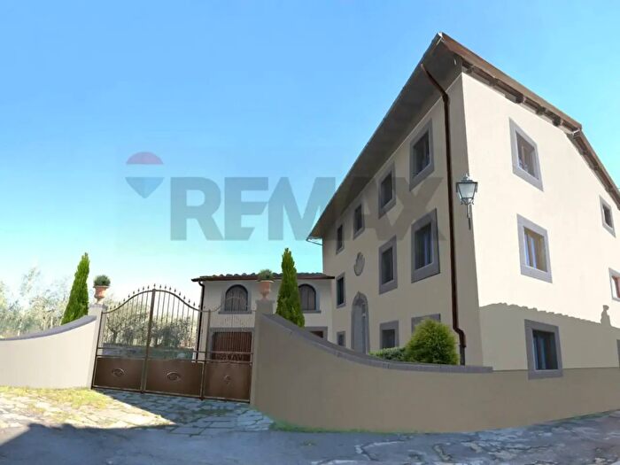 Casa con 15 locali in vendita in Via della Ripa Snc, Castelfranco Piandiscò