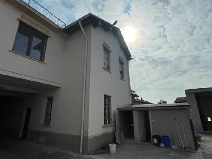 Casa trilocale in vendita in Via Crocefisso, Giussano