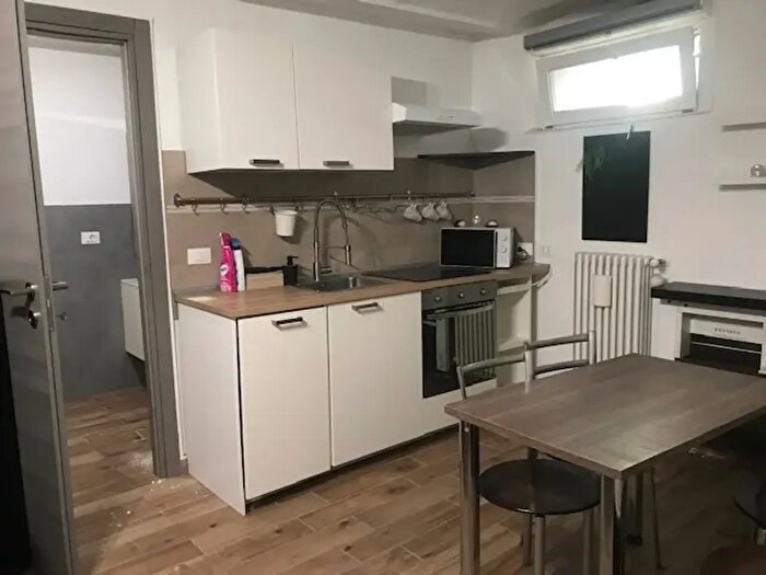 Appartamento monolocale in vendita in Via Carracci, Bologna