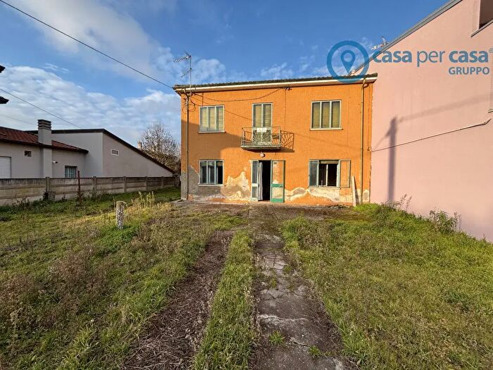 Casa monolocale in vendita in Rovigo