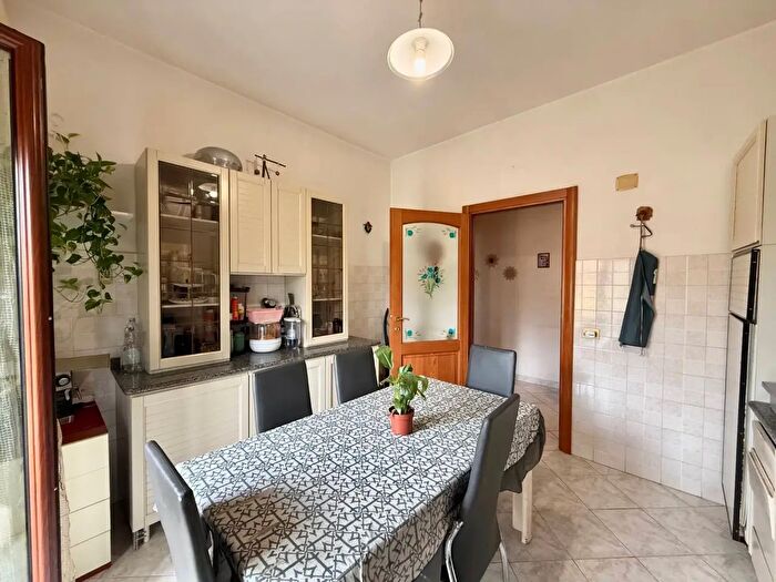 Appartamento quadrilocale in vendita in Via Tevere, Aprilia