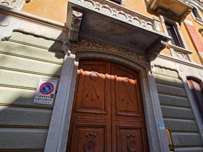 Appartamento bilocale in affitto in Via Ciro Menotti, Indipendenza, Milano