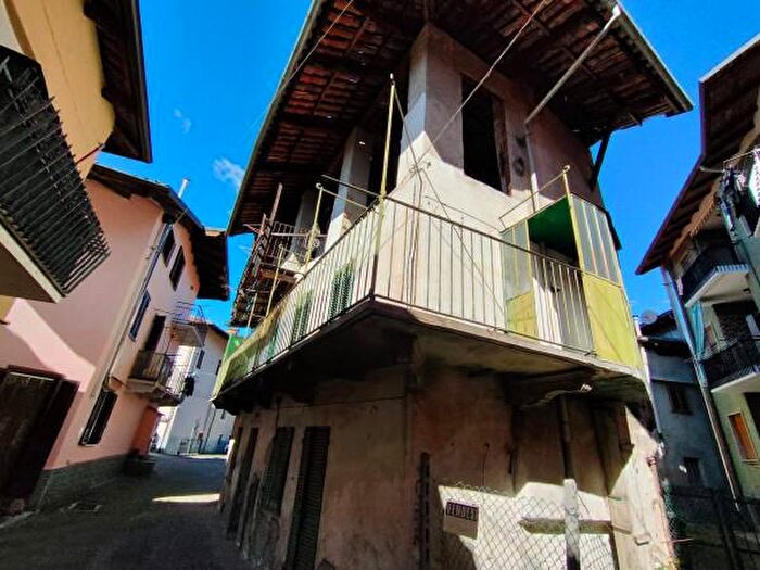 Casa trilocale in vendita in Via Fratelli Chiapetto, Busano