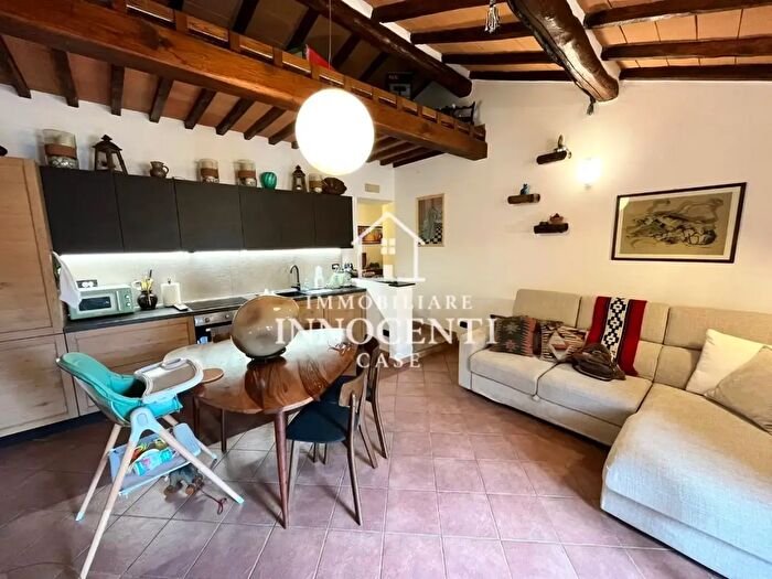 Appartamento trilocale in vendita in Massa
