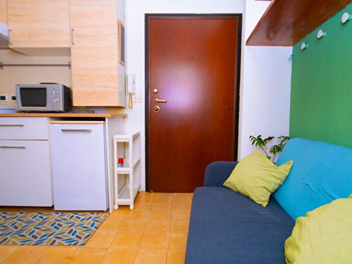 Appartamento bilocale in affitto in Via Mascarella, Irnerio, Bologna