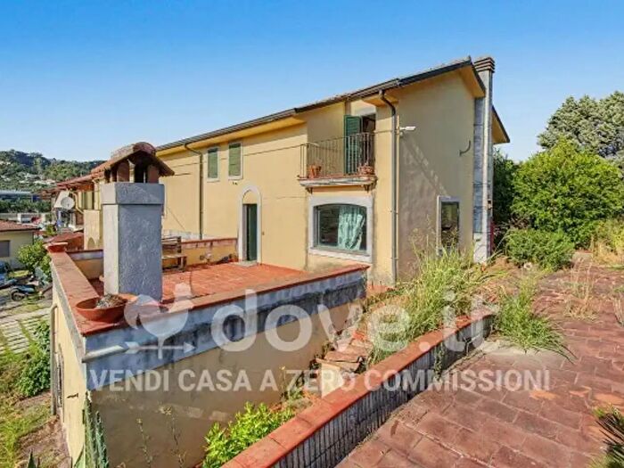 Casa con 5 locali in vendita in Via Vincenzo Padula, Settingiano