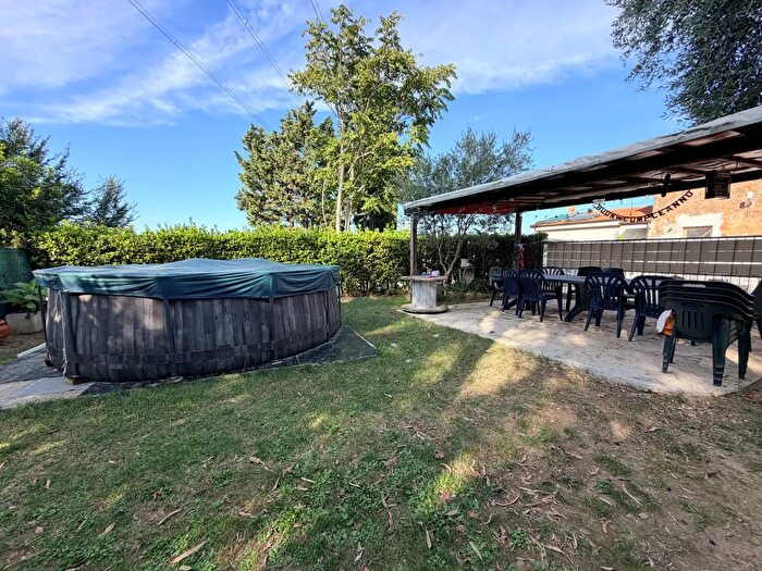 Casa quadrilocale in vendita in Crespina Lorenzana