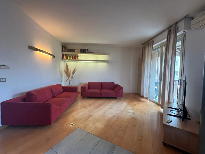 Appartamento con 5 locali in vendita in Via dellArgingrosso, Firenze