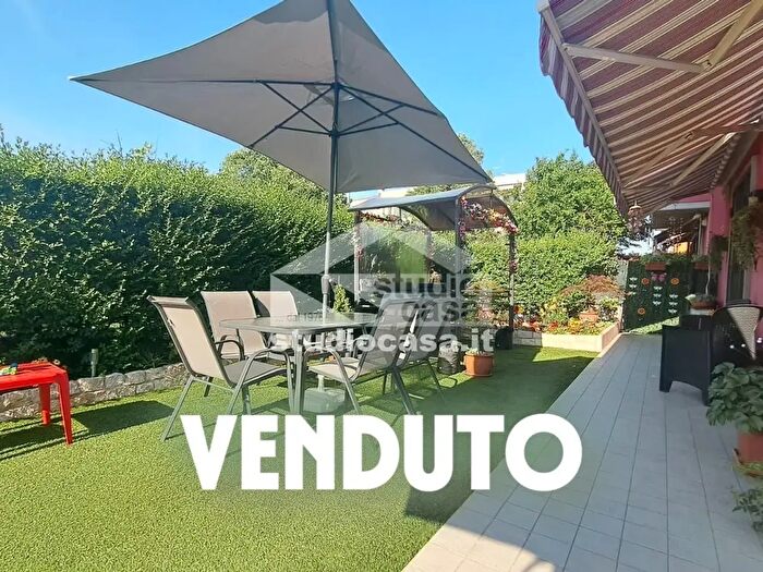 Appartamento bilocale in vendita in Via Perugia, Calvenzano