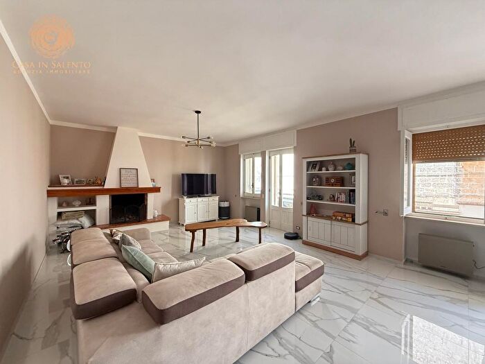 Appartamento con 8 locali in vendita in Ntrada Terrames, Alessano