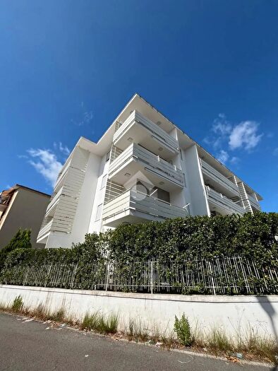 Appartamento quadrilocale in vendita in Via dei Gelsomini, Gaeta