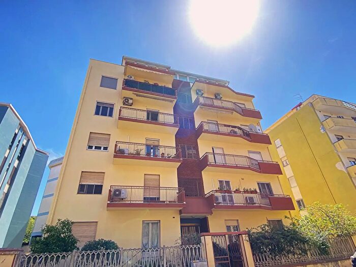 Appartamento con 5 locali in vendita in Cagliari