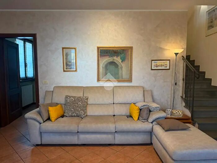 Casa quadrilocale in vendita in Via Catalani, Altopascio