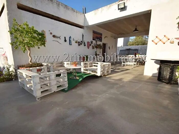 Casa con 8 locali in vendita in Via Salemi, Mazara Del Vallo