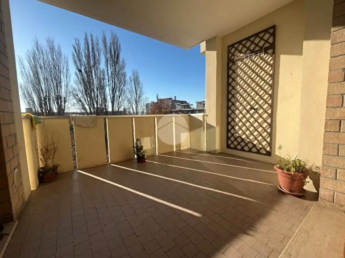 Appartamento quadrilocale in vendita in Via dellEdera, Rimini