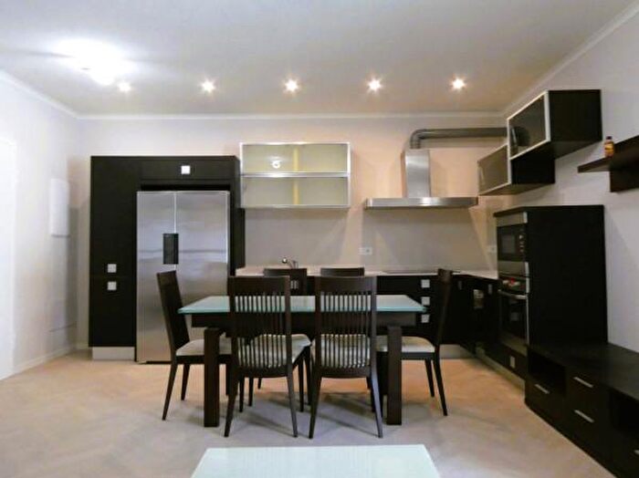 Appartamento trilocale in vendita in Via Ponzano, Empoli