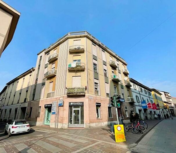 Appartamento bilocale in affitto in Via Magenta, Stazione, Seregno