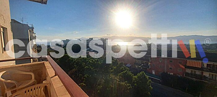 Appartamento quadrilocale in vendita in Via Villaggio Arghillà Sud, Reggio Calabria