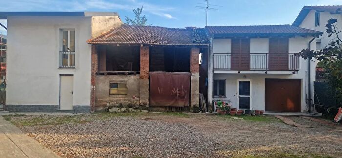 Case in Vendita e in Affitto - 3