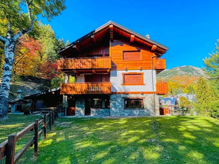 Appartamento quadrilocale in affitto in Via Melezet, Centro, Bardonecchia