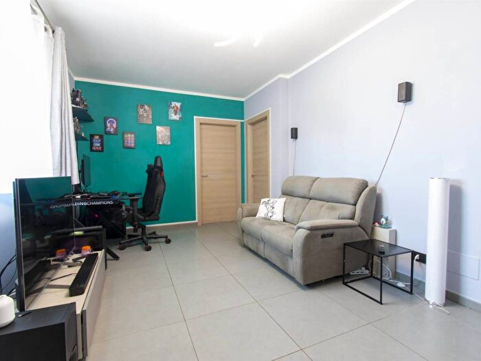 Appartamento bilocale in vendita in VIA SAN GIORGIO CANAVESE, Pozzo Strada, Torino