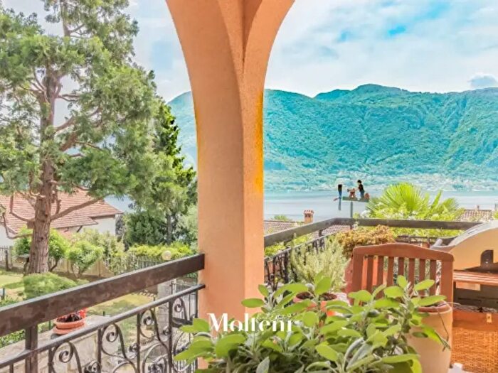 Casa con 6 locali in vendita in Via del Viandante, Mandello Del Lario