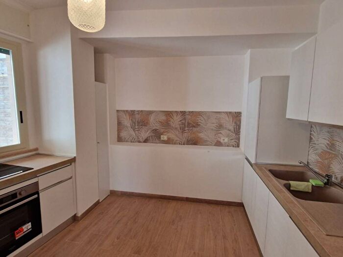 Appartamento bilocale in affitto in via Michelangelo da Caravaggio, Fuorigrotta, Napoli