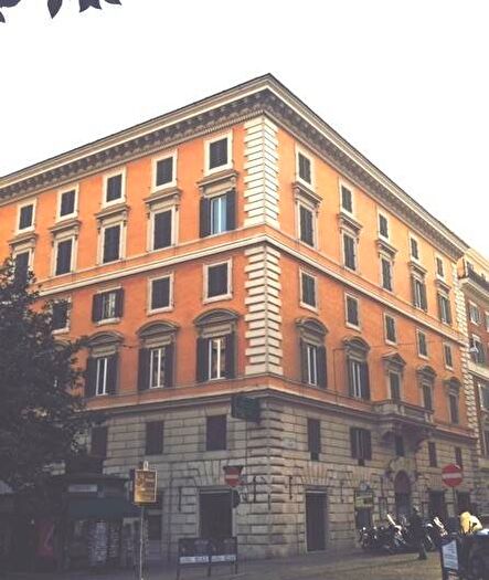 Casa con 6 locali in affitto in Viale del Policlinico, Policlinico, Roma