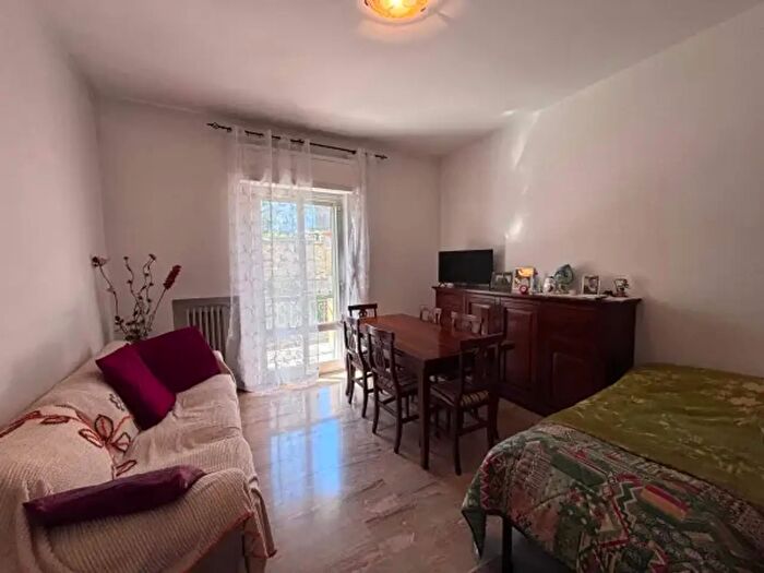 Appartamento quadrilocale in vendita in Via Virgilio, Fermo