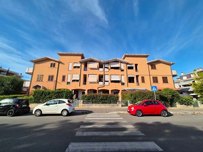 Appartamento quadrilocale in vendita in Via Segni a, Grosseto