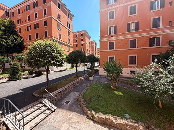 Appartamento bilocale in affitto in Via Orvieto, San Giovanni, Roma