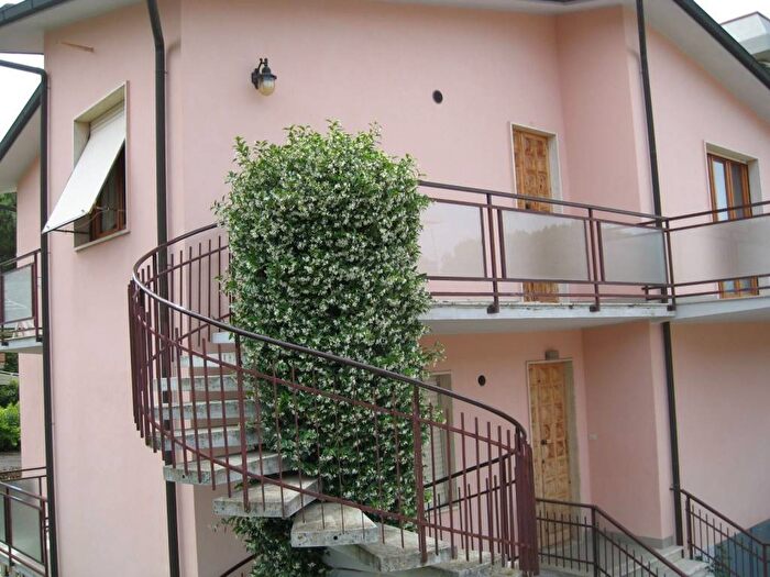 Appartamento quadrilocale in affitto in Via Isole Tremiti, Zona Nuova Pratoranieri, Follonica