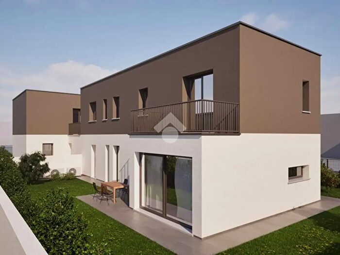 Casa con 5 locali in vendita in Via Antonio Zezzos, Treviso