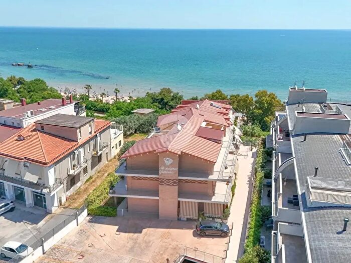Appartamento trilocale in vendita in Via Francesco Paolo Tosti, Vasto
