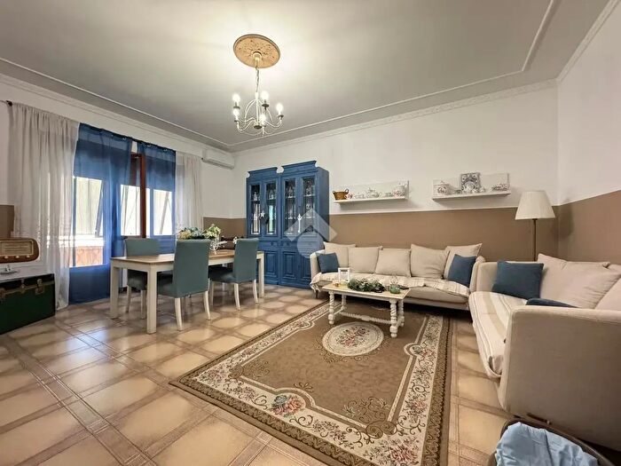 Appartamento quadrilocale in vendita in Via Monte Circeo, Monterotondo