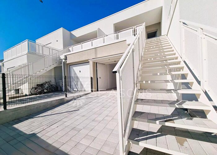 Appartamento trilocale in vendita in Jesolo