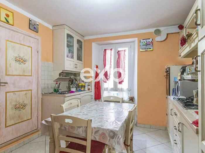 Appartamento con 5 locali in vendita in Fossombrone