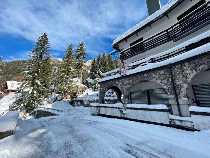 Appartamento bilocale in vendita in Via Pescegallo, Gerola Alta