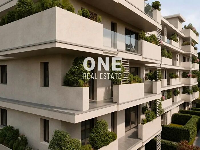 Appartamento quadrilocale in vendita in Via della Gallarana, Monza