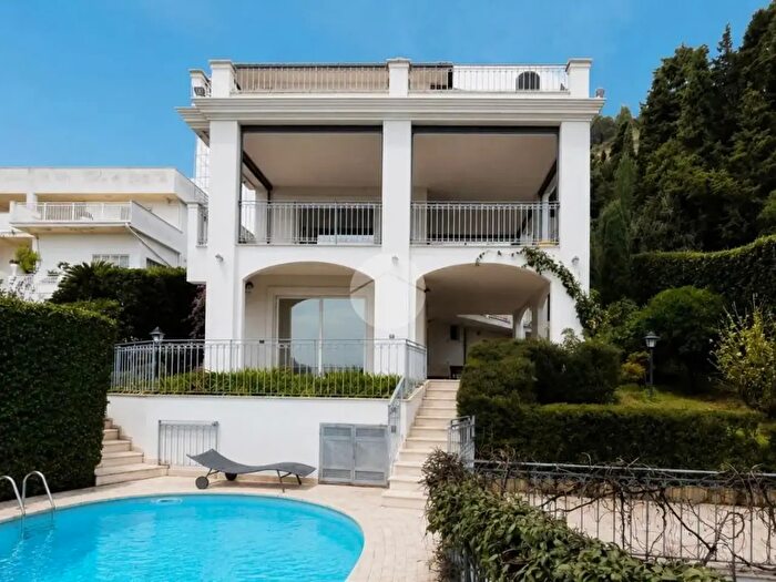 Casa con 7 locali in vendita in Str Zanni, Pescara