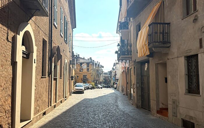 Appartamento trilocale in vendita in Via Camillo Benso Conte di Cavour, San Giorgio Canavese