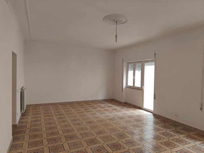 Appartamento quadrilocale in affitto in Via Antonio Rosmini, Centro Storico, Latina