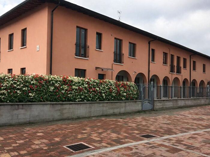 Appartamento bilocale in affitto in Centro, Prevalle