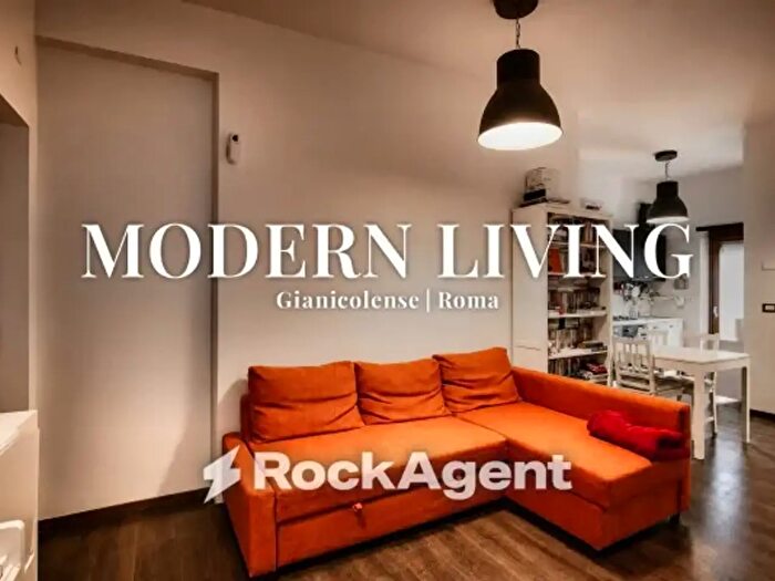 Appartamento trilocale in vendita in Via Laura Mantegazza, Roma