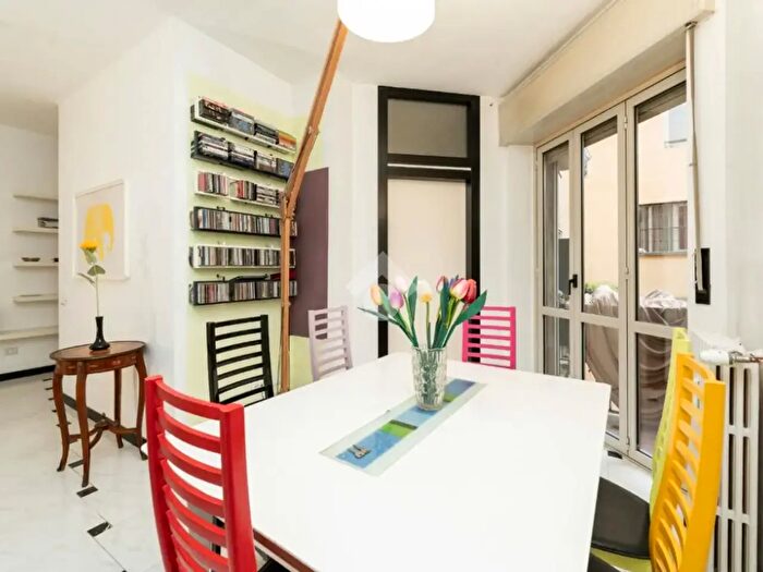 Appartamento trilocale in vendita in Viale Lucania, Milano